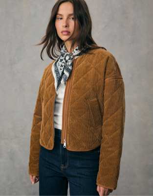 Stradivarius - Steppjacke aus Cord in blassem Camel-Neutral