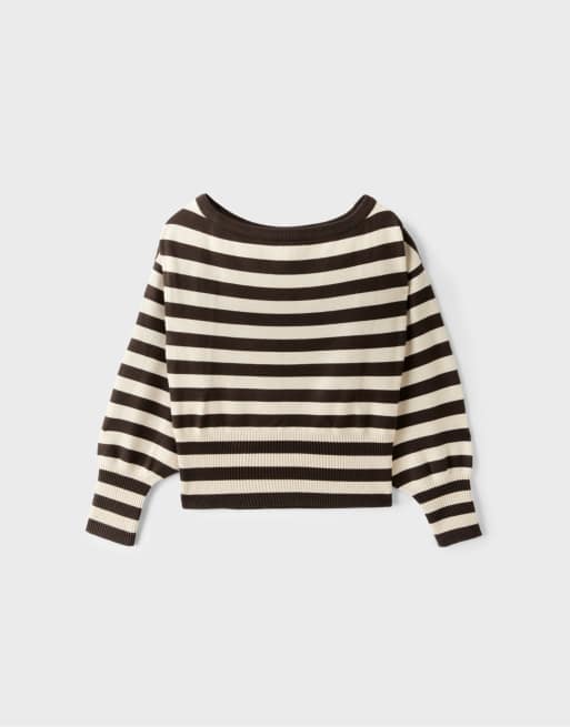 Stradivarius stickad tröja med asymmetrisk ribbad fåll i brun, 6 av 7