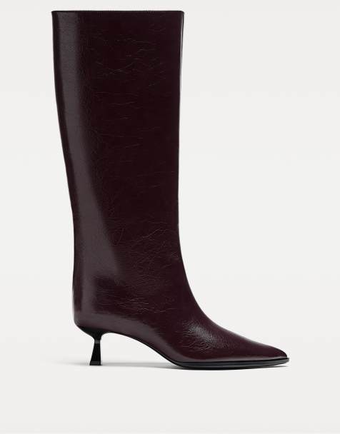 Stradivarius – Stiefeletten in Burgunderrot mit Kitten-Absatz - view 1