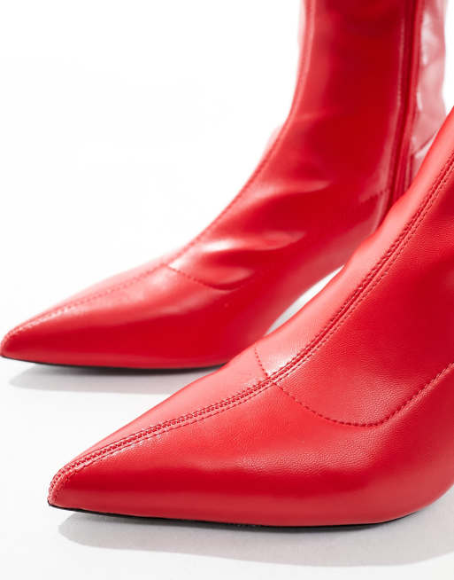 Outfit Rote Stiefeletten Leder Stradivarius – Stiefeletten In Rot Mit