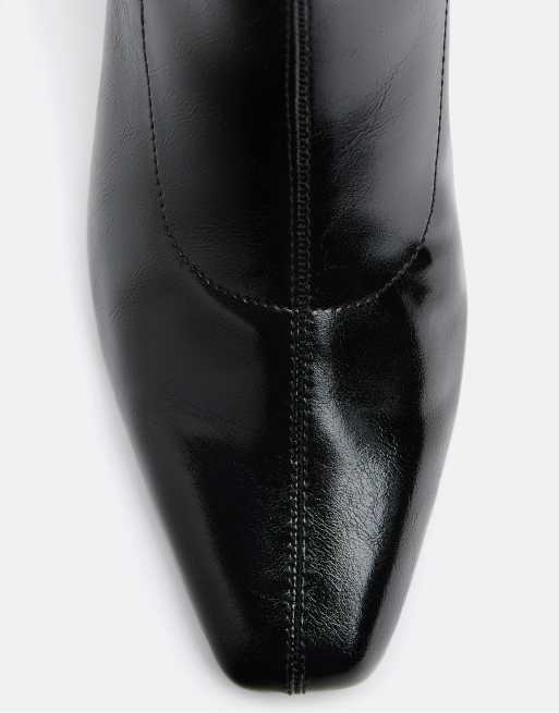 Stradivarius Stiletto heel boots in black, 4 of 5