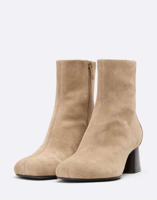 Stradivarius stivaletti alla caviglia in pelle con tacco largo beige, 3 di 6