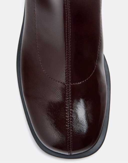 Stradivarius stivaletti bassi elasticizzati alla caviglia in bordeaux scuro, 3 di 4