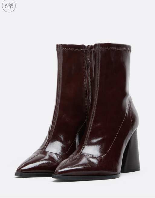 Stradivarius stivaletti con tacco largo effetto pelle bordeaux, 2 di 4