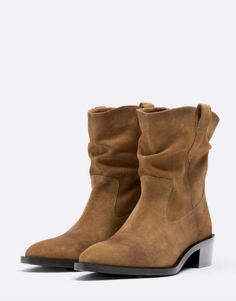 Stradivarius - Stivaletti extra larghi stile cowboy in pelle beige - view 1
