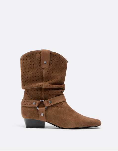 Stradivarius - Stivaletti morbidi in pelle traforata marrone - view 1