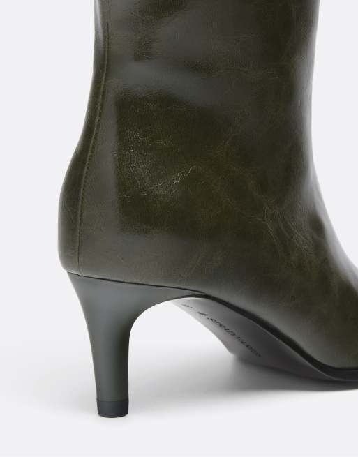 Stradivarius stivali a gamba larga con tacchetto in kaki, 7 di 7