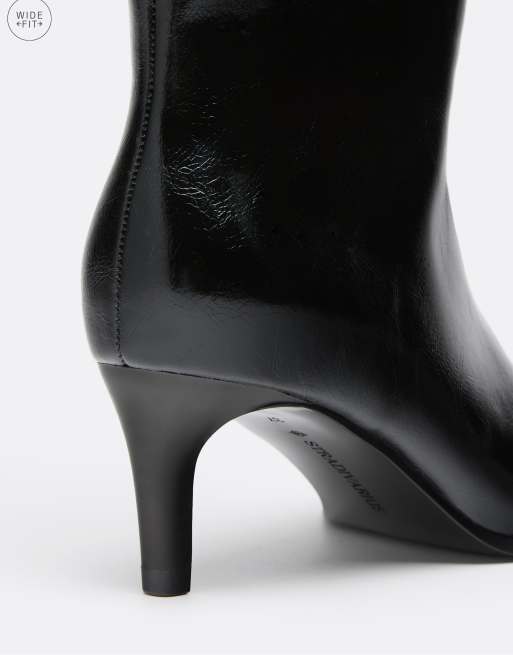 Stradivarius stivali neri wide fit con tacchetto, 4 di 4