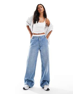 Stradivarius - STR - Baggy-Jeans in verwaschenem Mittelblau