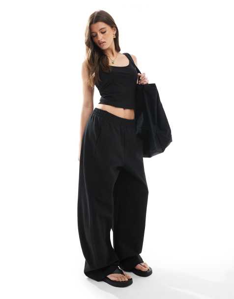 Stradivarius STR barrel leg trackies in black - view 1