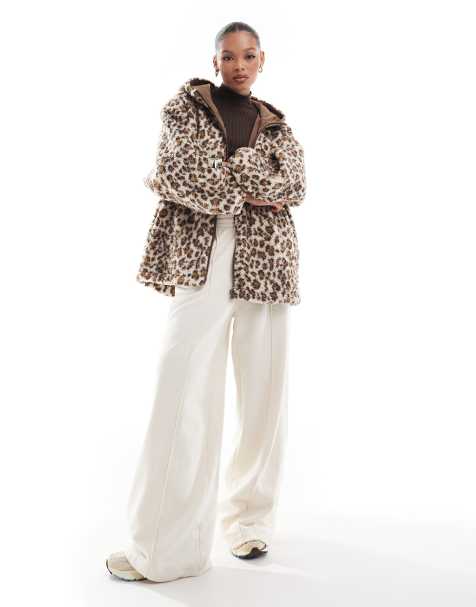 Stradivarius STR borg jacket with hood in leopard print - view 1