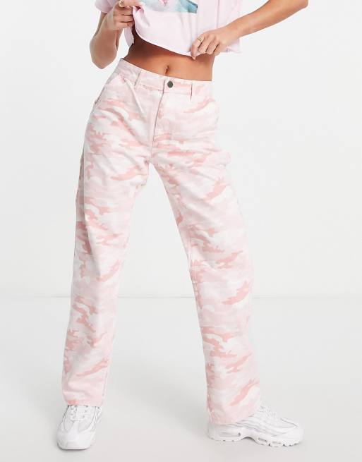 Stradivarius STR - Cargobroek met wijde pijpen in roze camouflageprint