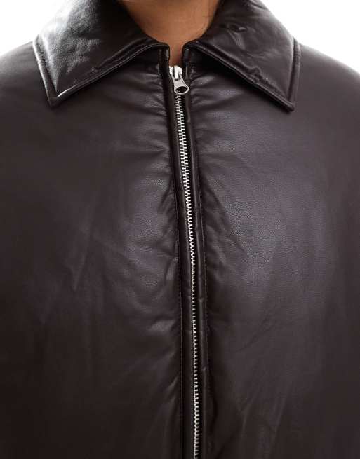 Stradivarius – STR – Chokladbrun, kort pufferjacka i läderimitation, 2 av 4