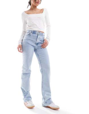 Stradivarius Str Comfort Fit Straight Leg Jeans In Light Blue