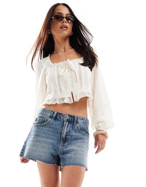 Stradivarius - STR - Denim short in vintage wassing