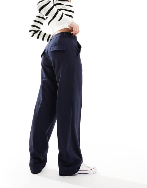 Stradivarius – STR – Elegante Hose in Marineblau mit geradem Schnitt und mittelhohem Bund , 2 von 5