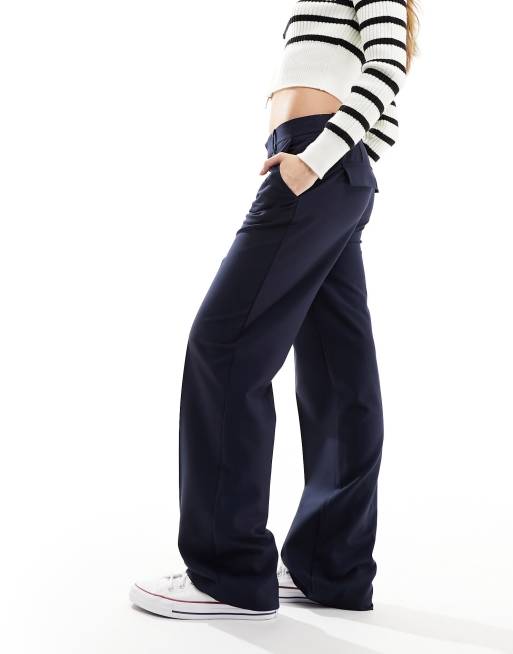 Stradivarius – STR – Elegante Hose in Marineblau mit geradem Schnitt und mittelhohem Bund , 3 von 5