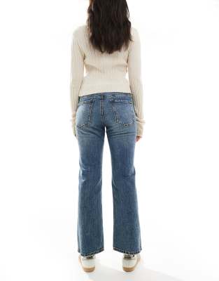 Stradivarius Str Low Waist Straight Jeans In Medium Wash-blue In Blue