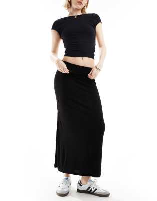 STR fold over waist midi skirt with side slit in black