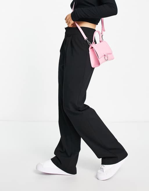 Stradivarius STR high waist tailored pants with pleat detail in black , 3 of 4