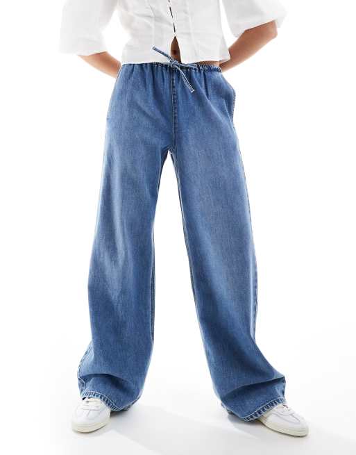 Stradivarius - STR - Jeans blu a fondo ampio con allacciatura elasticizzata in vita