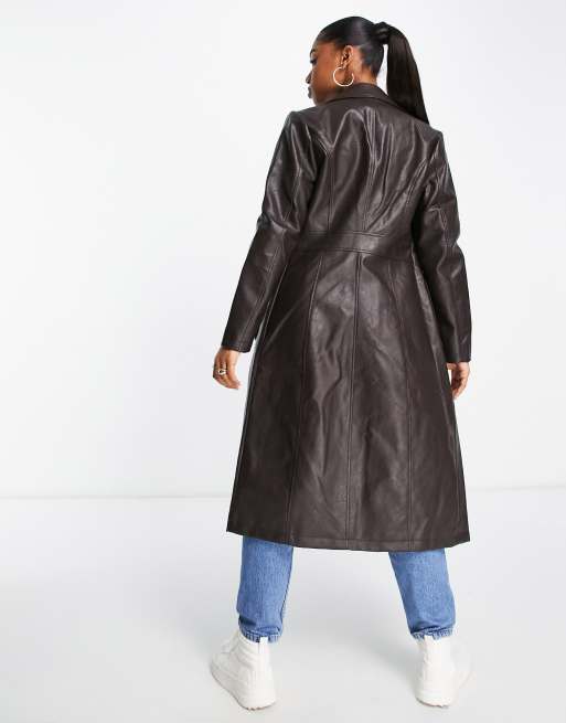 Stradivarius – STR – Longline-Trenchcoat in Vintage-Braun aus Kunstleder, 2 von 4
