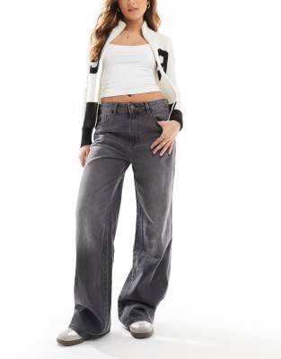 Stradivarius Str Low Rise Baggy Jean In Washed Gray