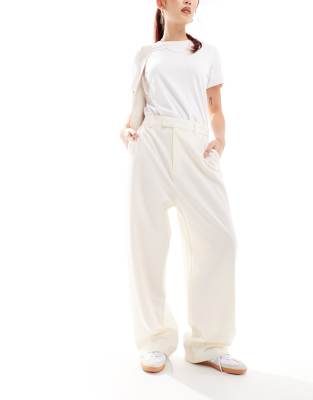 Stradivarius Str Low Slung Tailored Pants In Ecru-white