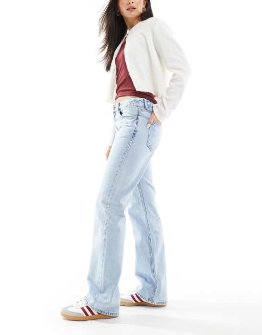 Stradivarius STR low waist straight jeans in light wash, 2 of 5
