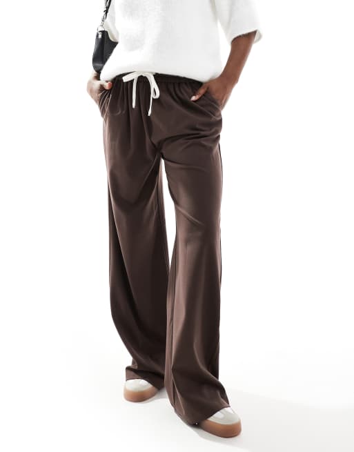 Stradivarius - STR - Pantalon ajusté à enfiler - Marron