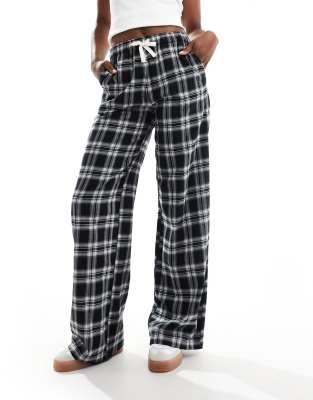 Stradivarius Str Pull On Trouser In Check Print-Multi