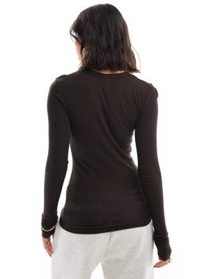 Stradivarius Str Round Neck Long Sleeve Top In Brown