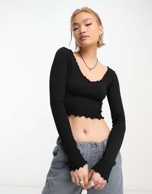 Stradivarius scoop neck long sleeve crop top in black