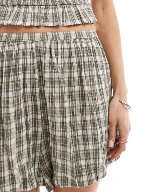 Stradivarius - STR - Short d'ensemble à carreaux avec ourlet boule , 5 de 5
