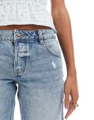 Stradivarius STR slim mid shorts in medium wash