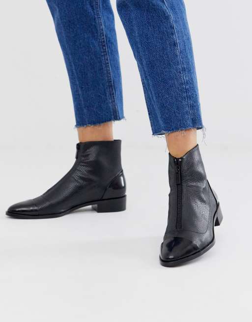 flat boots with zip