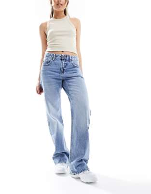 STR straight leg jean in blue wash