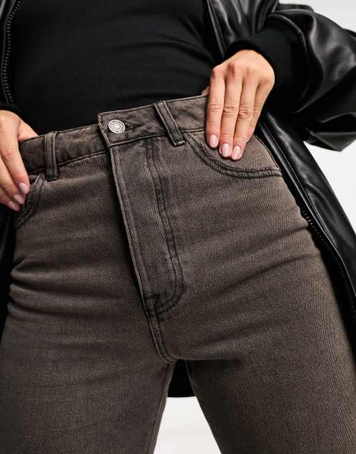 Stradivarius STR straight leg jean in brown wash , 5 of 5
