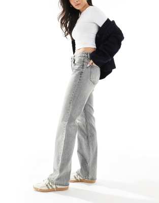 Stradivarius Str Straight Low Waist Jeans In Gray