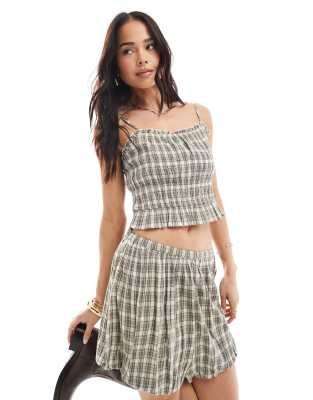 Stradivarius Str Strappy Ruched Cropped Top
