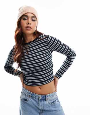 STR top in gray stripe