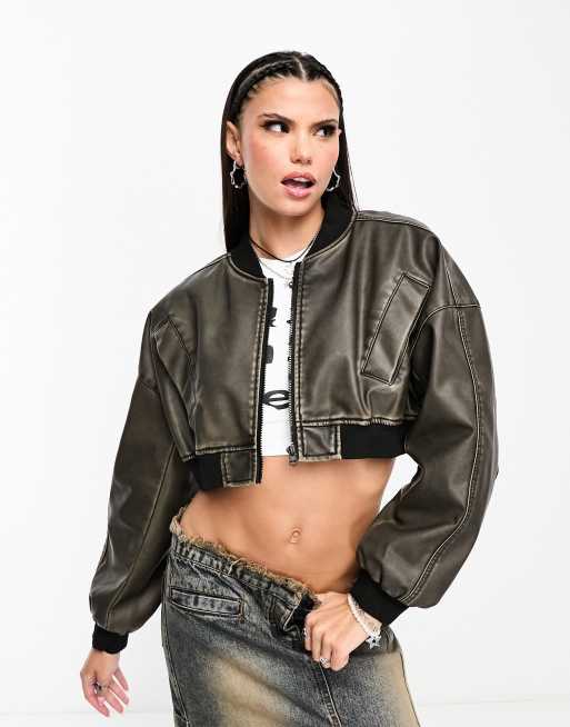 Stradivarius - STR - Veste ultra courte en similicuir - Gris délavé 