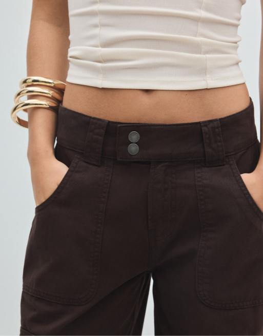 Stradivarius Straight cargo trousers in brown, 4 of 7