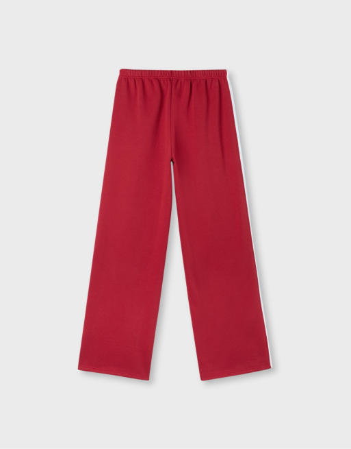 Stradivarius Straight-leg side-stripe joggers in red, 7 of 7
