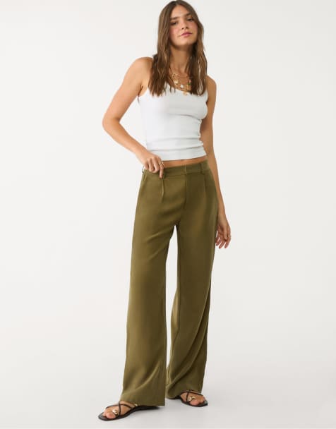 Stradivarius Straight-leg smart trousers with pleats in khaki