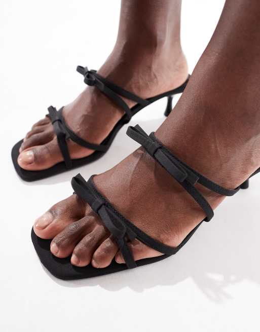 Stradivarius strappy heeled mule in black, 3 of 4