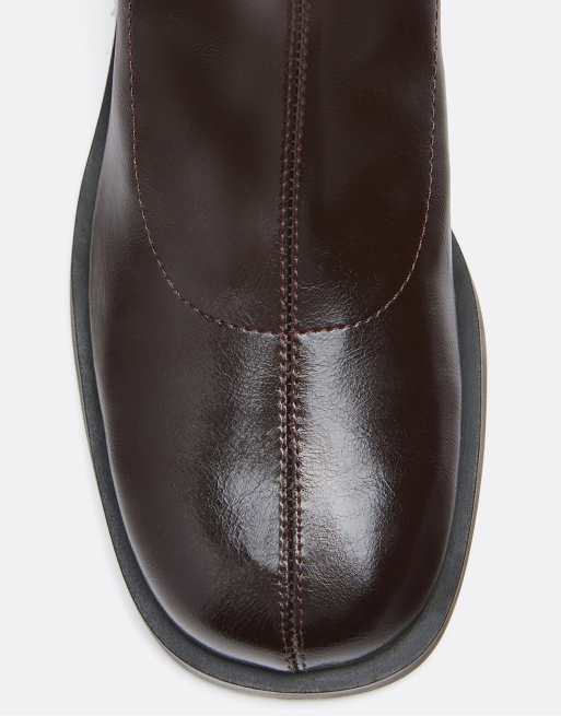 Stradivarius Stretch-Stiefel mit Absatz in Braun, 3 von 4