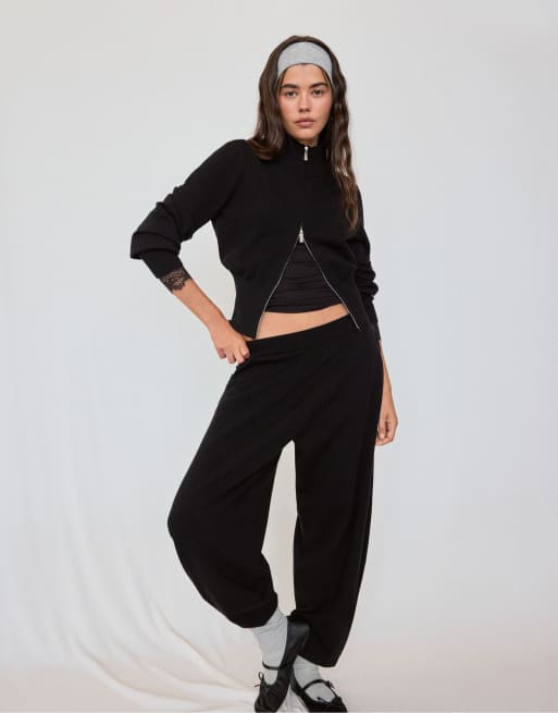 Stradivarius Strick-Barrel-Hose in Schwarz, 5 von 7