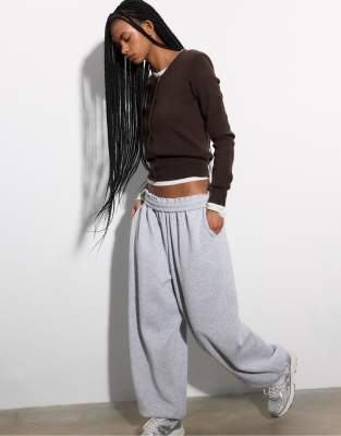 Stradivarius - Strickjacke in Braun mit Knopfleiste-Brown