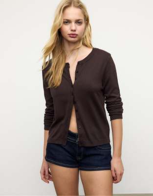 Stradivarius - Strickjacke in Braun-Brown